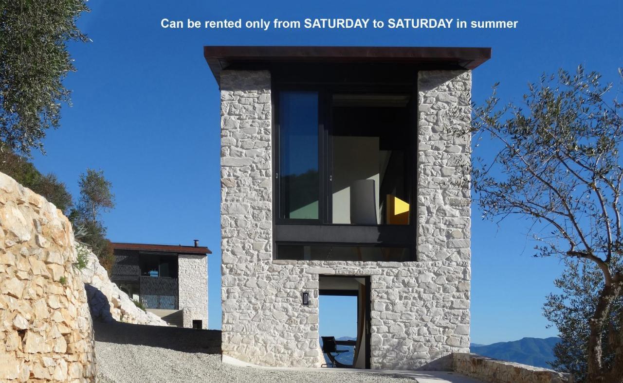 Villetta Farfallina "The Unique Property In The World With An Openable Roof" Lucca Exterior foto